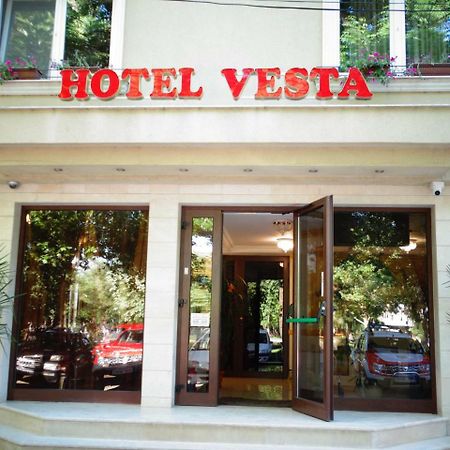 Vesta Hotel Montana Exterior foto